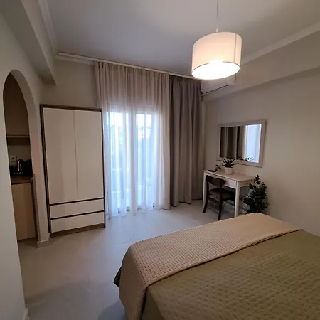 Apartmán Finikas R002 *