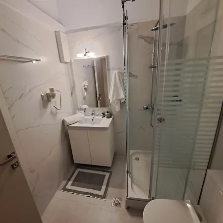 Finikas R002 Apartmán